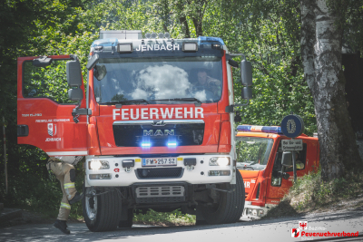 6 Feuerwehren bei Waldbrandeinsatz entlang der Achenseebahntrasse
