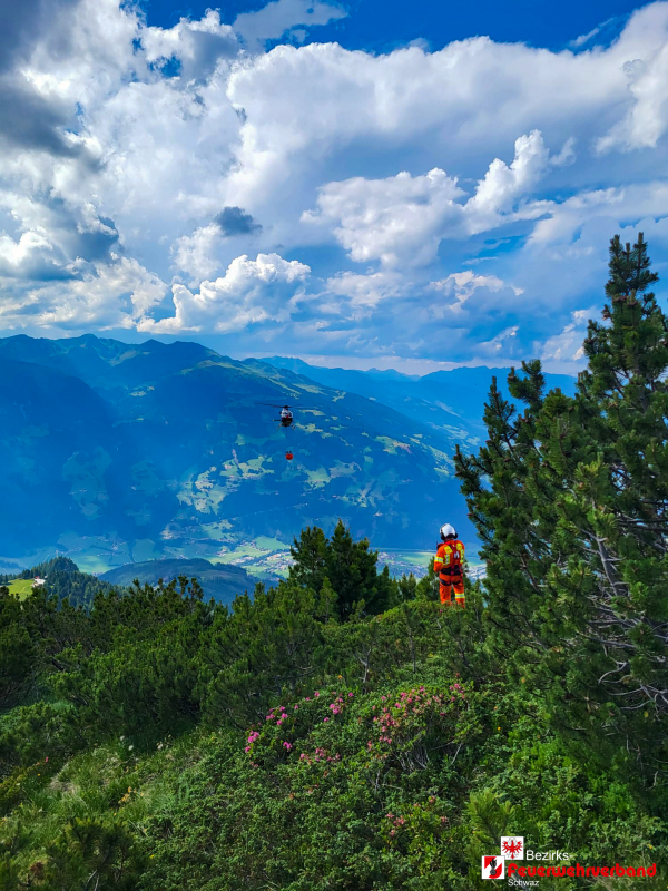 Brand im alpinen Gelände bei der Gerlossteinwand – rasches Eingreifen verhindert Ausbreitung
