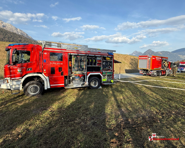 Waldbrandeinsatz in Jenbach - 5 Feuerwehren im Einsatz