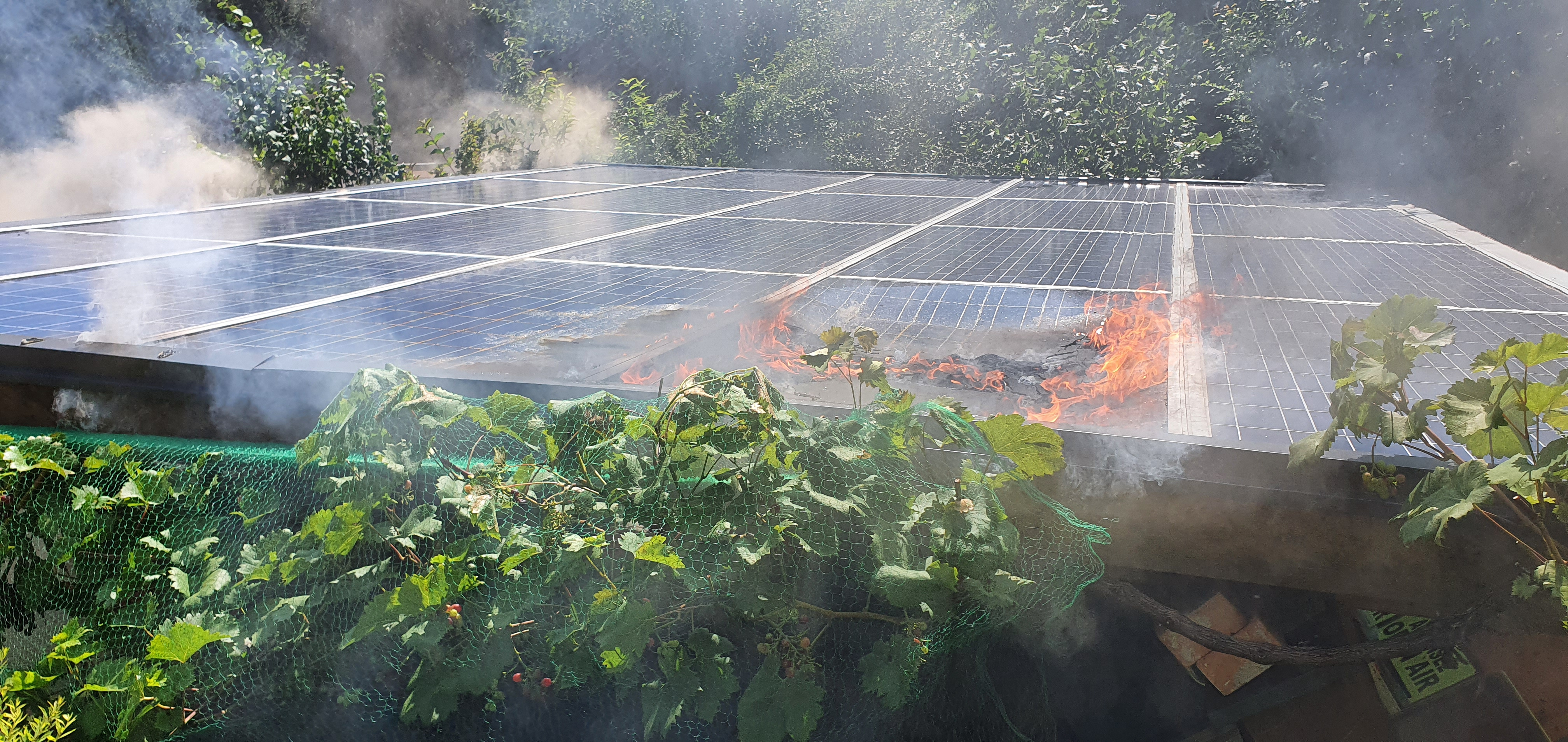 Brand einer Photovoltaikanlage in Eben am Achensee