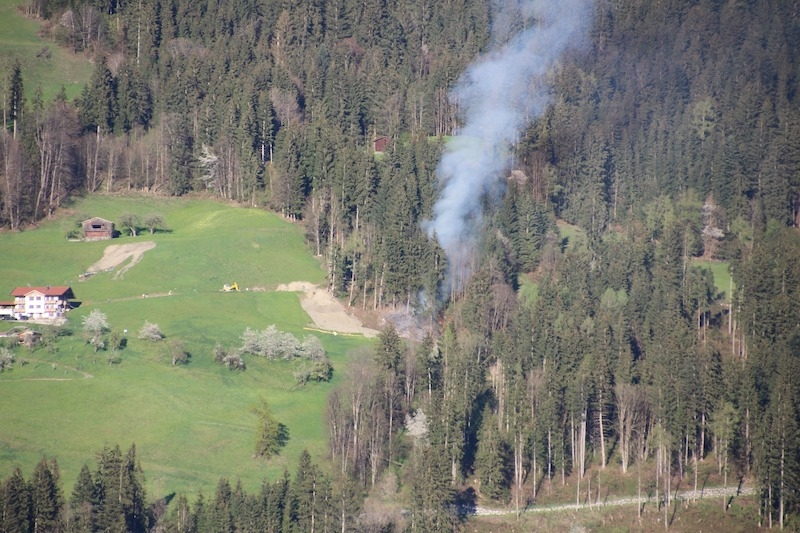 Waldbrand in Bruck forderte 5 Feuerwehren